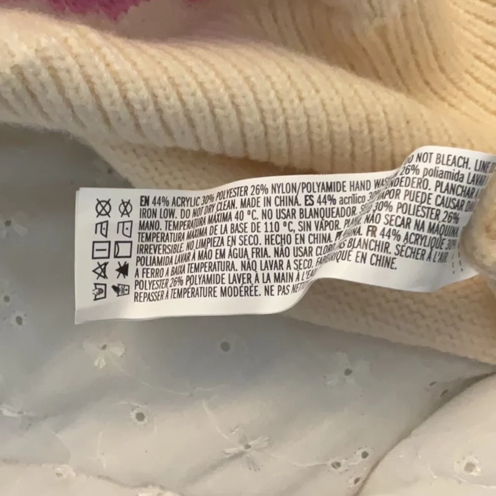 Adorable Forever 21 cardigan sweater - Picture 5 of 5